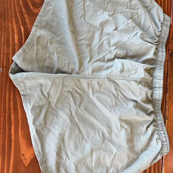Patagonia Baggie 5” shorts - Picture 4 of 5
